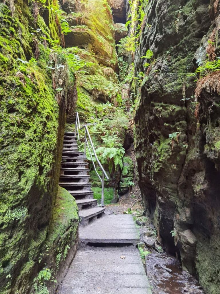 Die Schwedenlöcher an der Bastei in Rathen